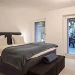 2,5 Zi Design Loft Wohnung mit Gartensitzplatz