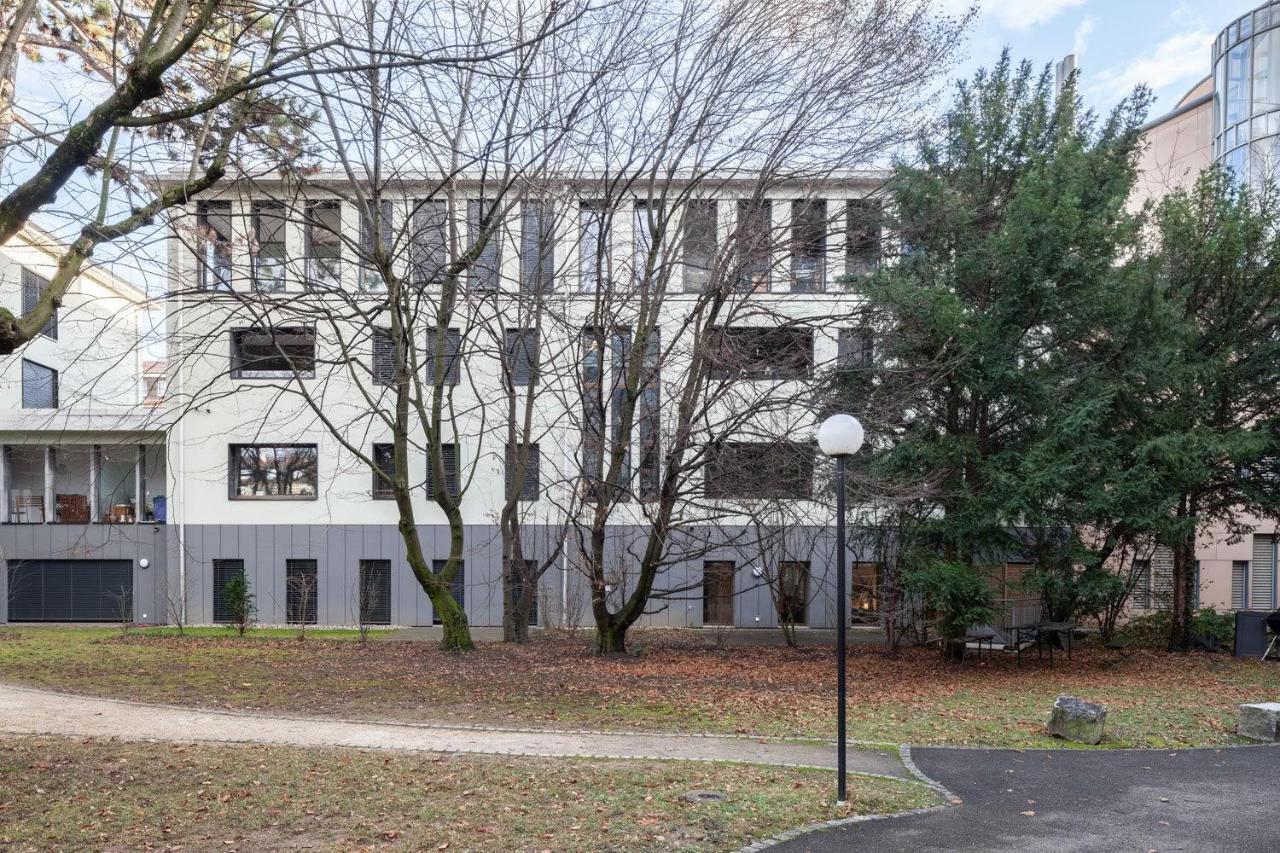 Appartement 2,5 Zi Design Loft Mit Gartensitzplatz *